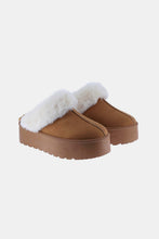 Load image into Gallery viewer, Thick Bottom Fur Trim Snow Slippers