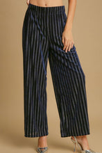 Load image into Gallery viewer, Elastic Waist Striped Wide Leg Velvet Pants