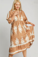 Load image into Gallery viewer, Printed Notched Midi Dress
