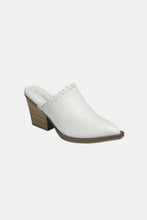 Load image into Gallery viewer, Pointy Toe Slip On Chunky Mules