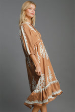 Load image into Gallery viewer, Printed Notched Midi Dress