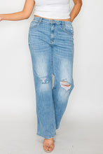 Load image into Gallery viewer, Distressed High Rise Straight Jeans