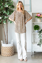 Load image into Gallery viewer, Animal Print Flutter Sleeve Blouse