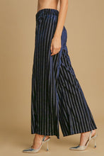 Load image into Gallery viewer, Elastic Waist Striped Wide Leg Velvet Pants