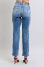 Load image into Gallery viewer, Judy Blue Run Vintage Wash Thermal Straight Jeans