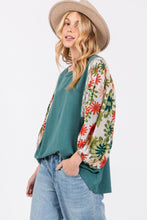 Load image into Gallery viewer, Printed Balloon Sleeve Contrast Top