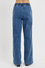 Load image into Gallery viewer, RISEN Elastic Waist Wide Leg Jeans Plus Size
