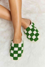 Load image into Gallery viewer, Checkered Print Plush Slide Slippers