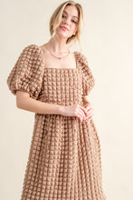 Load image into Gallery viewer, Square Neck Puff Sleeve Dress
