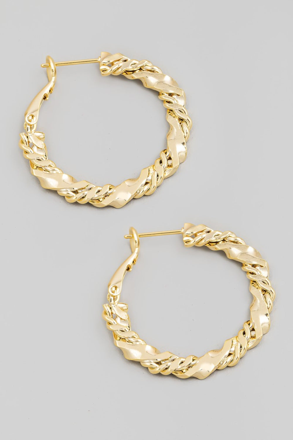 Double Twist Chain Latch Hoop Earrings