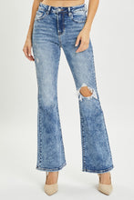 Load image into Gallery viewer, RISEN High Rise Distressed Flare Jeans
