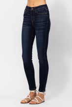 Load image into Gallery viewer, Judy Blue High Waist Handsand Skinny Jeans
