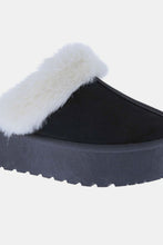 Load image into Gallery viewer, Thick Bottom Fur Trim Snow Slippers
