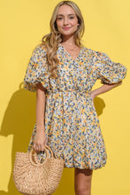 Load image into Gallery viewer, Floral Surplice Puff Sleeve Dress
