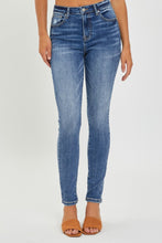 Load image into Gallery viewer, RISEN Mid Rise Ankle Skinny Jeans
