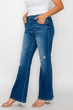 Load image into Gallery viewer, High Rise Bootcut Jeans with Pockets
