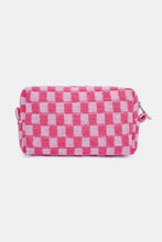 Load image into Gallery viewer, Checkered Pattern Knitted Cosmetic Pouch
