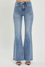 Load image into Gallery viewer, RISEN High Waist Raw Hem Flare Jeans
