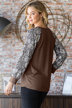 Load image into Gallery viewer, Snakeskin Print Raglan Sleeve Half Button Top
