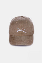 Load image into Gallery viewer, Bow Embroidered Washed Cotton Caps
