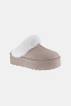 Load image into Gallery viewer, Thick Bottom Fur Trim Snow Slippers
