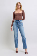 Load image into Gallery viewer, Judy Blue Run Vintage Wash Thermal Straight Jeans
