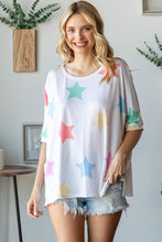 Load image into Gallery viewer, Multi Colored Star Print T-Shirt
