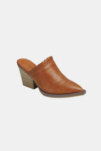 Load image into Gallery viewer, Pointy Toe Slip On Chunky Mules
