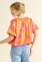 Load image into Gallery viewer, Printed Satin Bubble Hem Top
