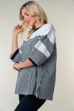 Load image into Gallery viewer, Striped Contrast Round Neck Top
