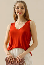 Load image into Gallery viewer, V-Neck Curved Hem Tank
