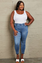 Load image into Gallery viewer, Judy Blue Janavie High Waisted Pull On Skinny Jeans
