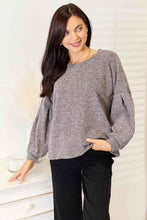 Load image into Gallery viewer, Boat Neck Glitter Long Sleeve Top
