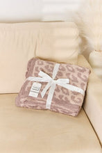 Load image into Gallery viewer, Leopard Decorative Throw Blanket
