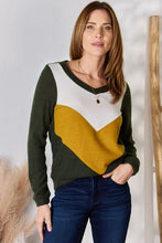 Load image into Gallery viewer, Colorblock V-Neck Blouse
