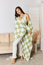 Load image into Gallery viewer, Checkered Decorative Throw Blanket
