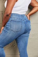 Load image into Gallery viewer, Judy Blue Janavie High Waisted Pull On Skinny Jeans
