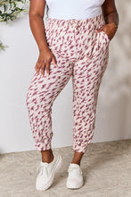 Load image into Gallery viewer, Printed Drawstring Pants
