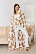 Load image into Gallery viewer, Checkered Decorative Throw Blanket
