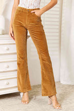 Load image into Gallery viewer, Judy Blue Mid Rise Corduroy Pants
