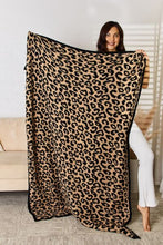 Load image into Gallery viewer, Leopard Decorative Throw Blanket
