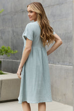 Load image into Gallery viewer, Button Down Midi Dress
