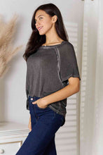 Load image into Gallery viewer, Round Neck Raglan Sleeve T-Shirt
