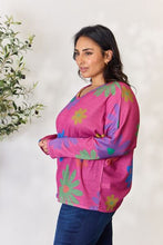 Load image into Gallery viewer, Pink Floral V-Neck Long Sleeve Top
