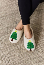 Load image into Gallery viewer, Christmas Tree Cozy Slippers
