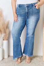 Load image into Gallery viewer, RISEN High Rise Ankle Flare Jeans
