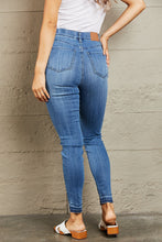 Load image into Gallery viewer, Judy Blue Janavie High Waisted Pull On Skinny Jeans
