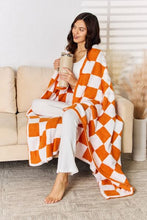 Load image into Gallery viewer, Checkered Decorative Throw Blanket
